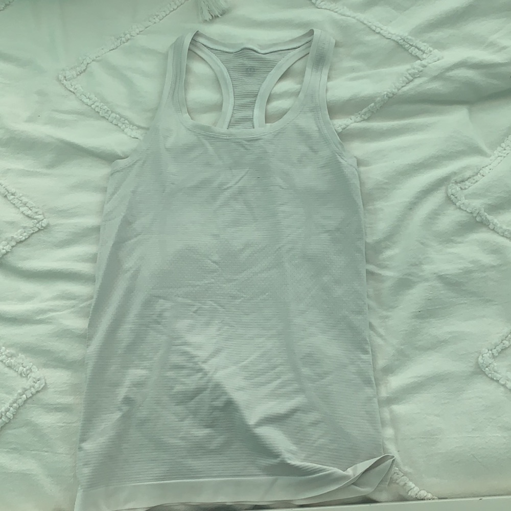 White Lulu Swiftly Tech Razorback Tank Size 4 - image 2